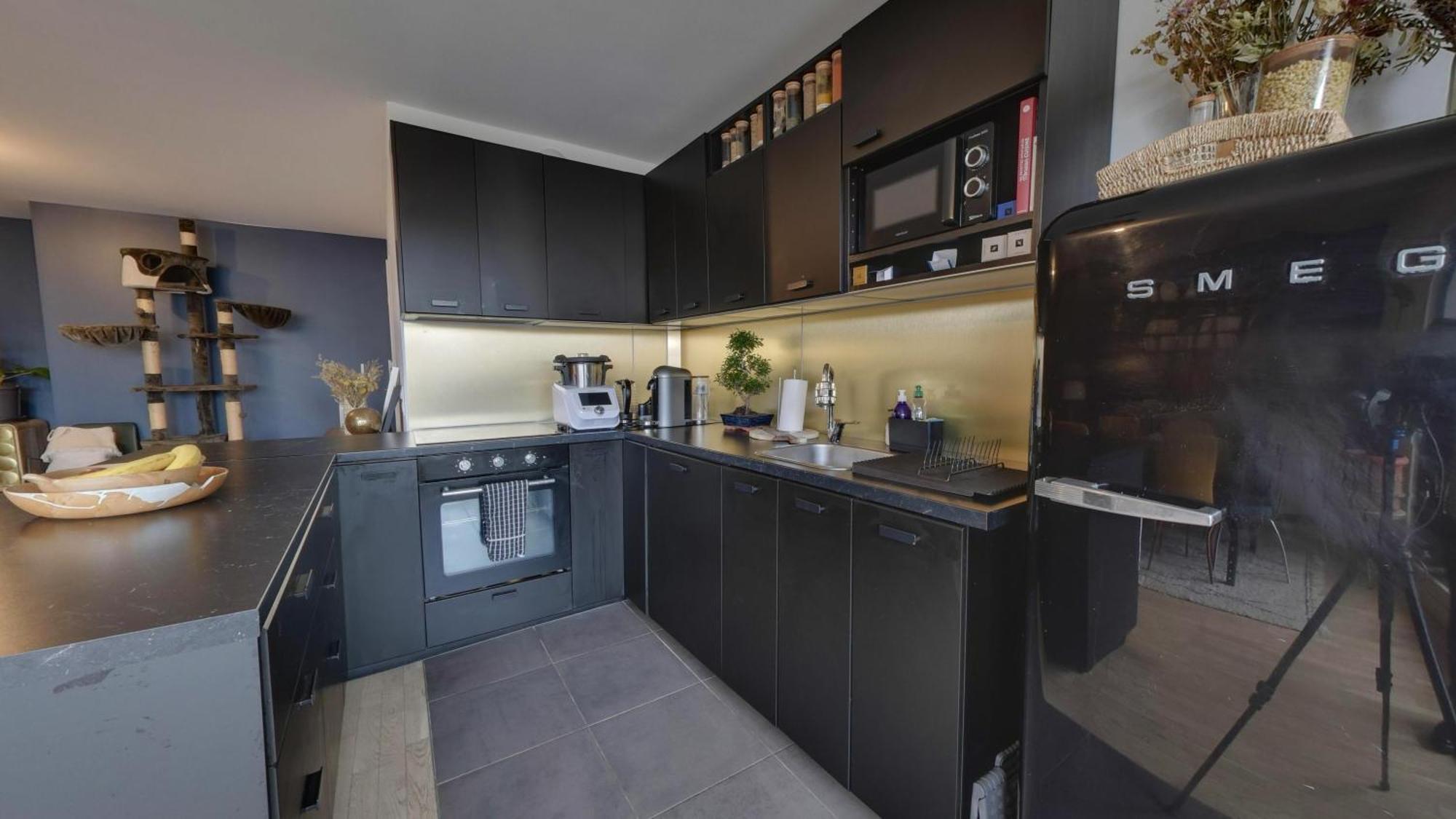 Spacious Flat With Terrasse And Parking Near Metro Bagnolet Buitenkant foto